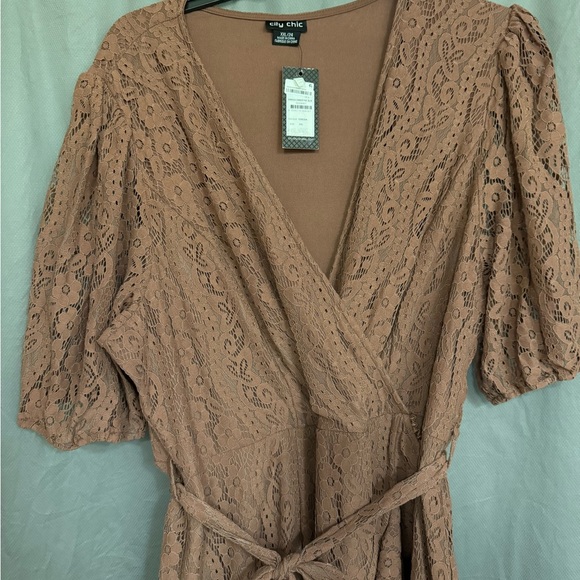 NWTCity Chic Dress Womens plus size
XXL Brown Crossover Floral Lace
Short Sleeve - Picture 2 of 10
